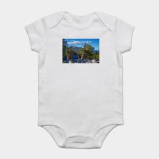 850_6872 Baby Bodysuit